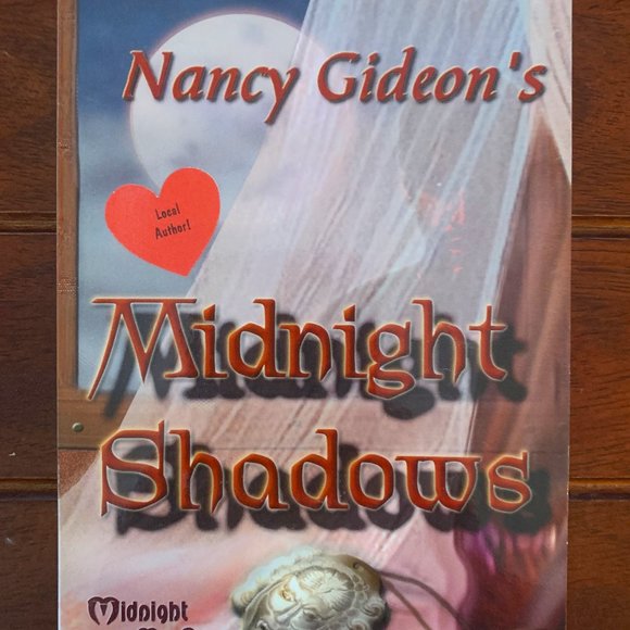 Midnight Shadows by Nancy Gideon 2001 Trade Sized Paperback - Signed by Author - Picture 1 of 2